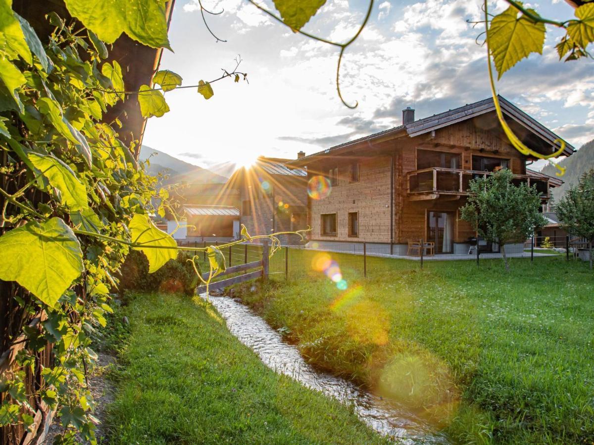 Apartment In Wald Im Pinzgau With A Fireplace Exterior foto