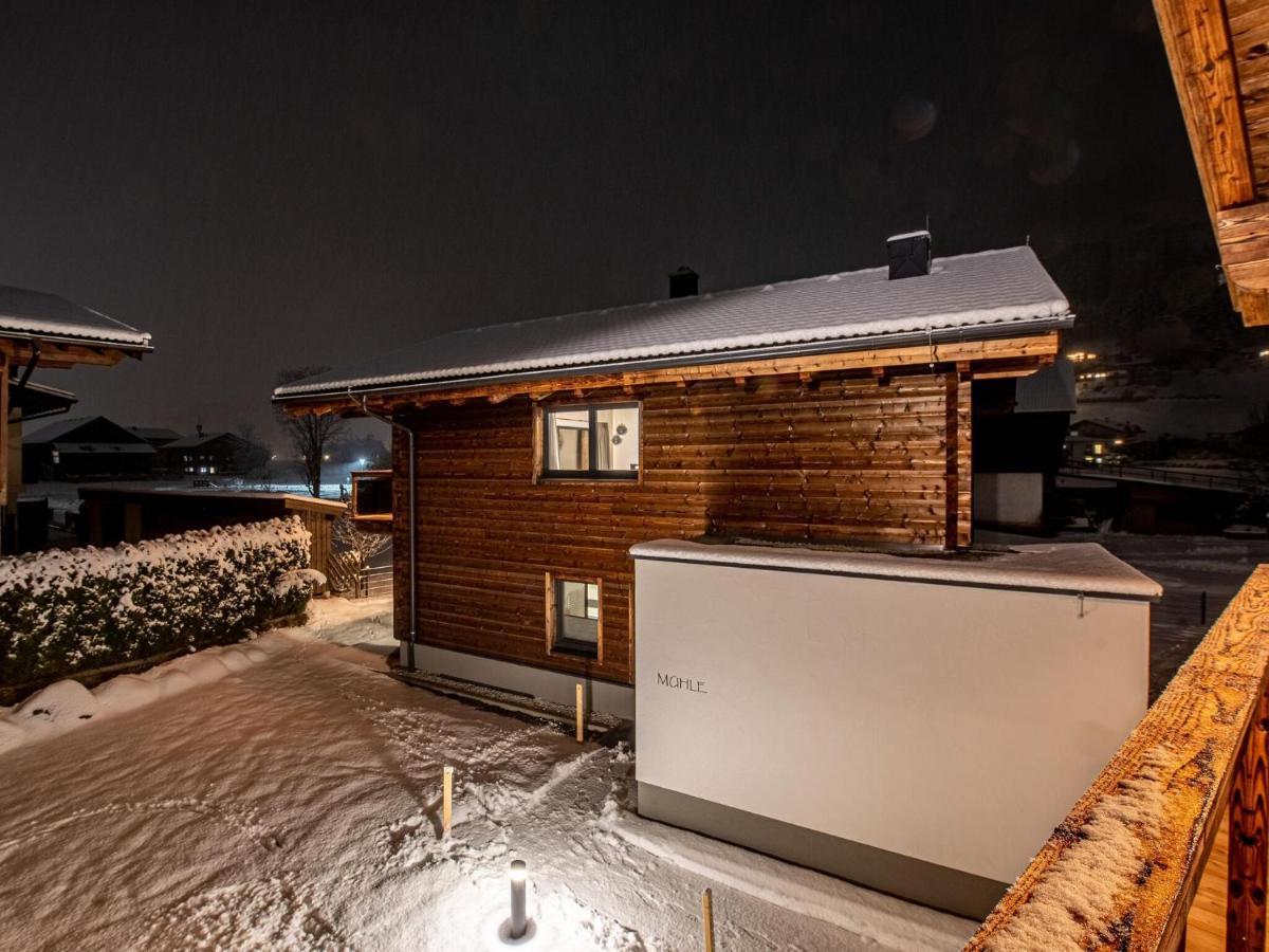 Apartment In Wald Im Pinzgau With A Fireplace Exterior foto