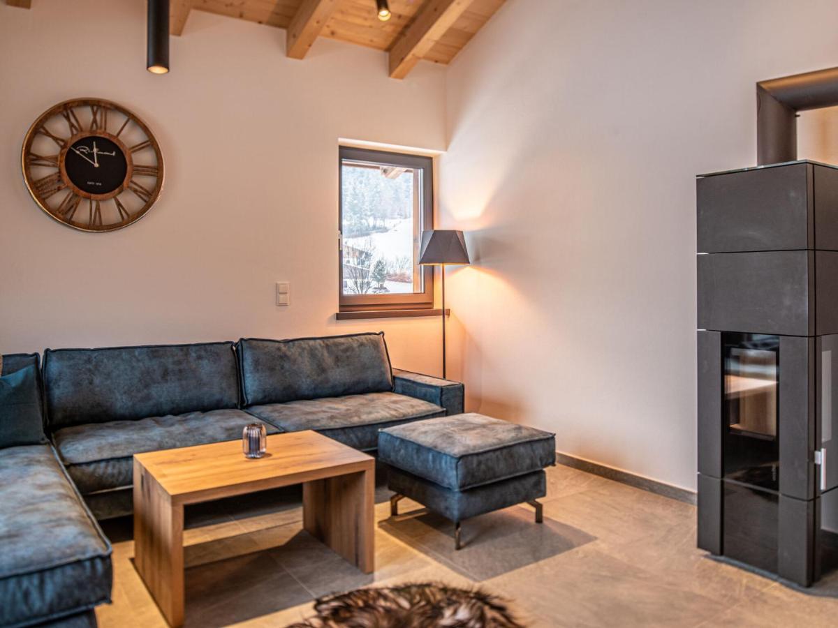 Apartment In Wald Im Pinzgau With A Fireplace Exterior foto